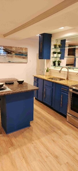 Building Photo - 4910 Cranford Terrace