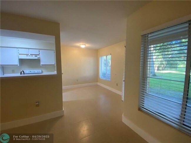 Building Photo - 2485 NW 33rd St