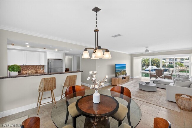 Building Photo - 1550 Gulf Shore Blvd N