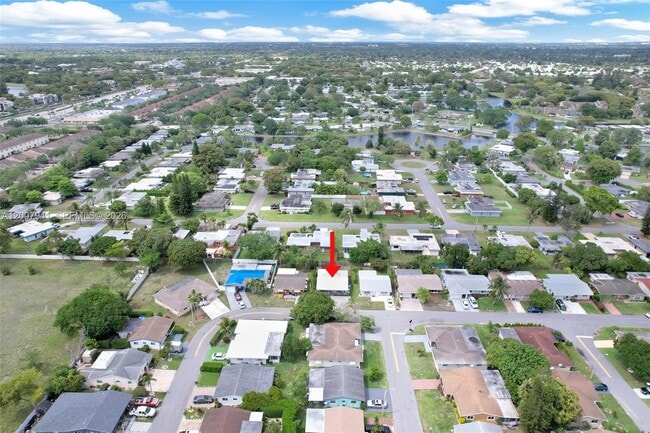 Building Photo - 7309 NW 62nd St