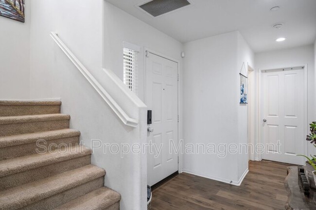 Building Photo - 29308 Abelia Ln