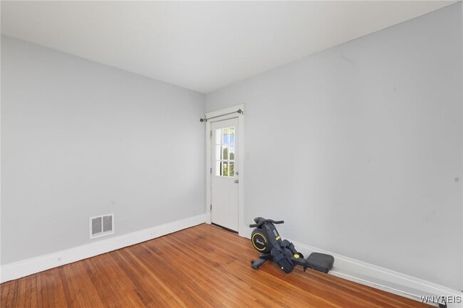 Building Photo - 168 Villa Ave