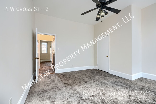 Building Photo - 4 W Cross St