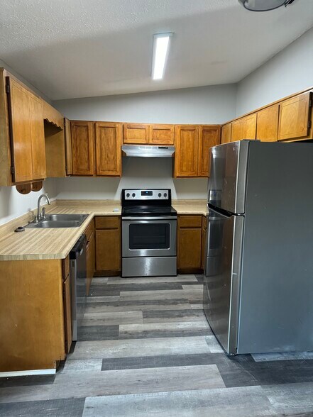 Building Photo - 4431 W 19th St