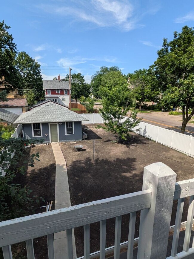 Building Photo - Charming 5-bedroom home in the heart of Hamline–Midway!