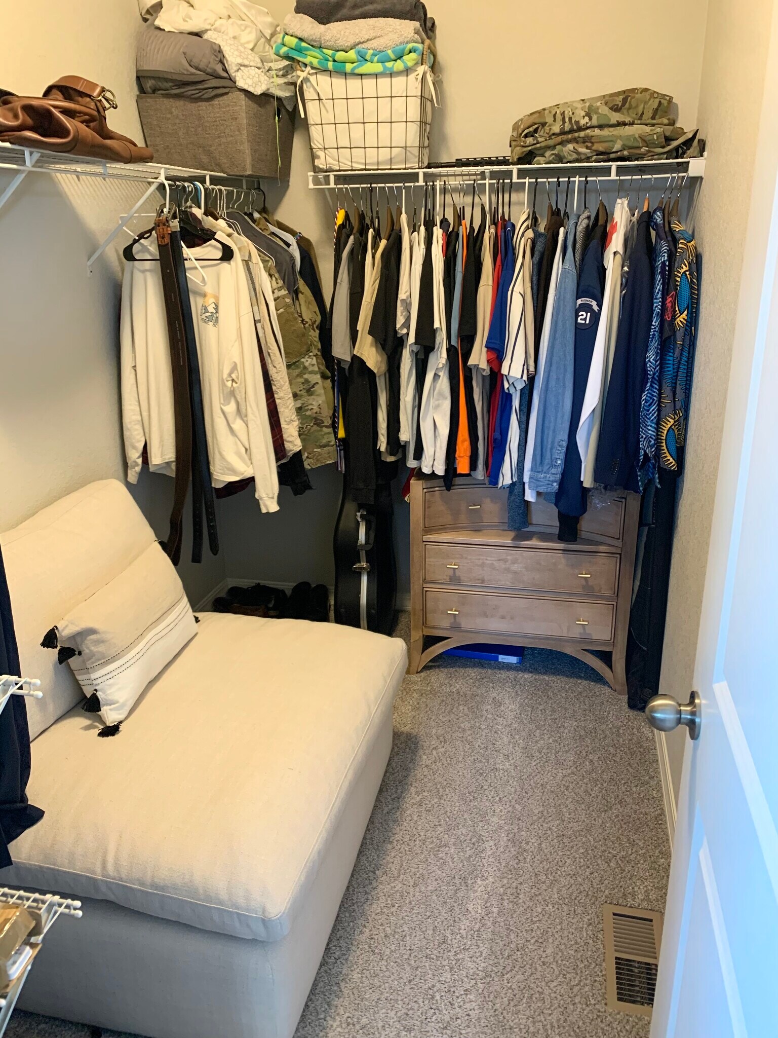 Building Photo - 713 Grissom Dr