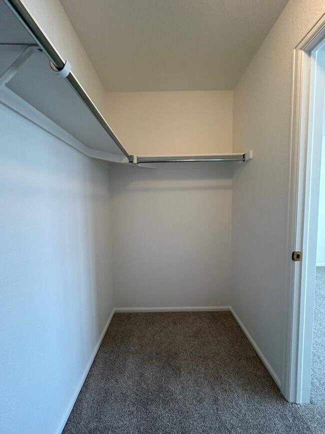Building Photo - 4409 S Jebel Ln