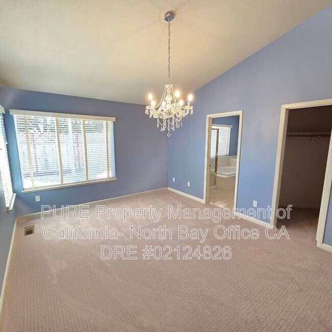 Building Photo - 1853 Sandstone Dr