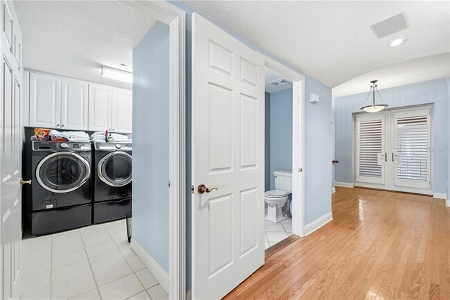 Building Photo - 515 5th Ave NE