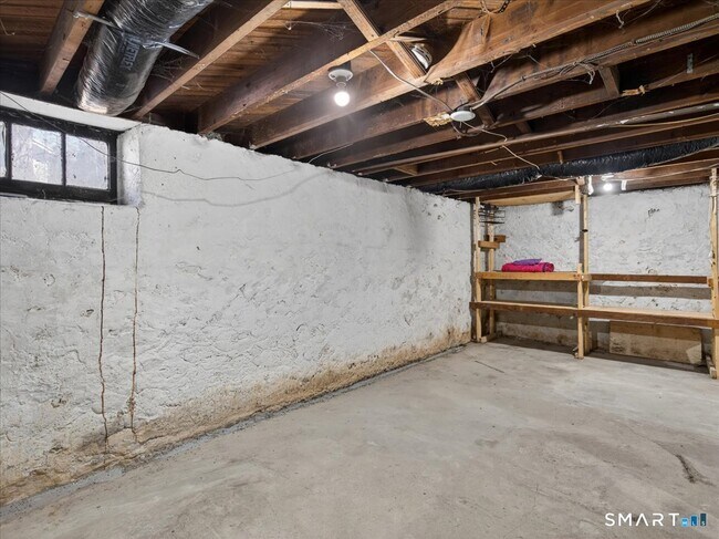 Building Photo - 91 Jewett St