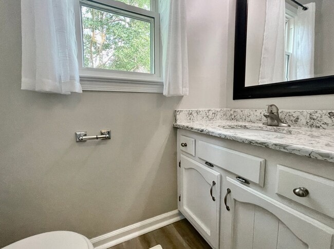 Building Photo - Available NOW! A 4-6 Bedroom Home! Attache...