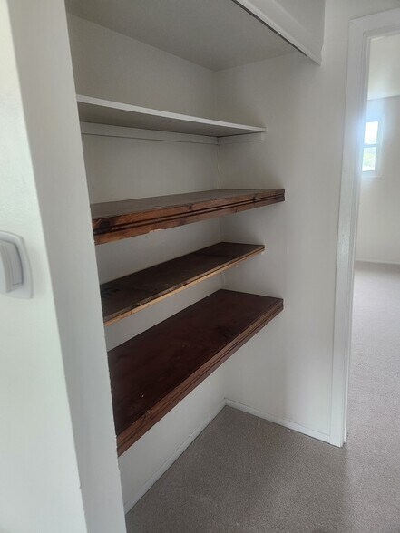 Shelving in Hallway - 1100 Vincent Rd
