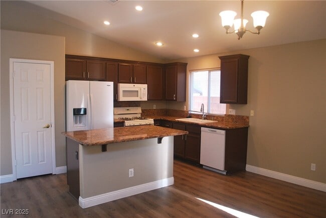 Building Photo - 9955 Burton Lake Ct