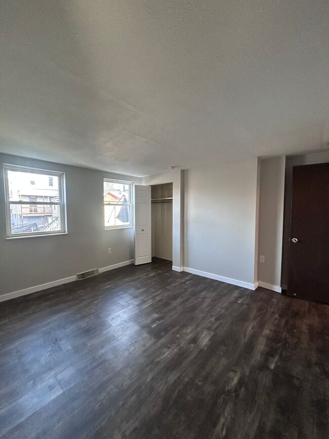 Building Photo - 1220-1224 Termon Ave