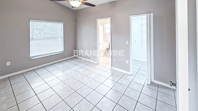 Building Photo - 1159 Vista Palma Way