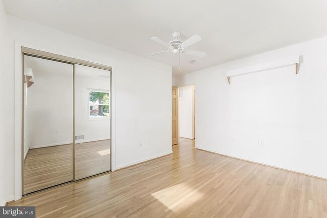 Building Photo - 13805 Fulmer Dr