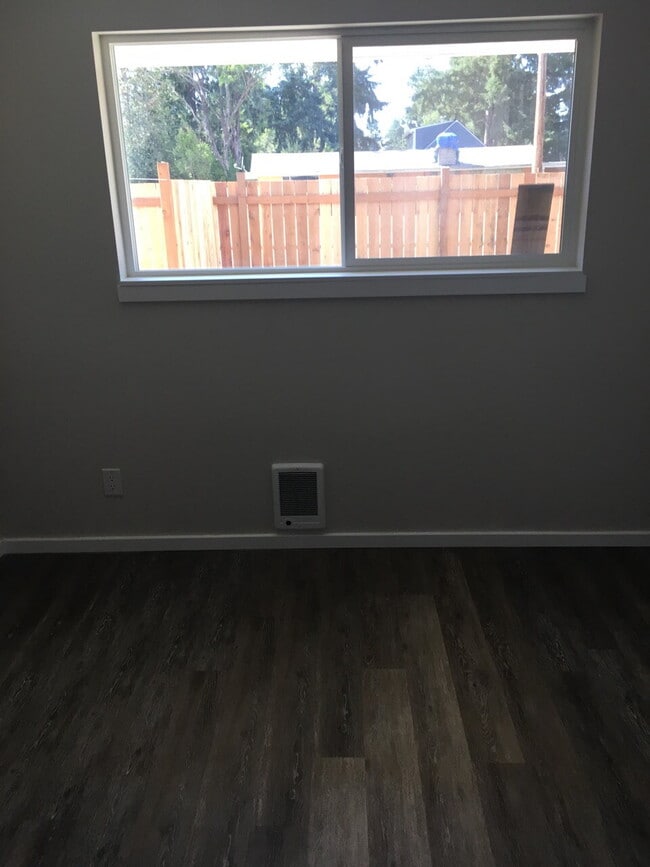 Building Photo - 8516 Washington Blvd SW