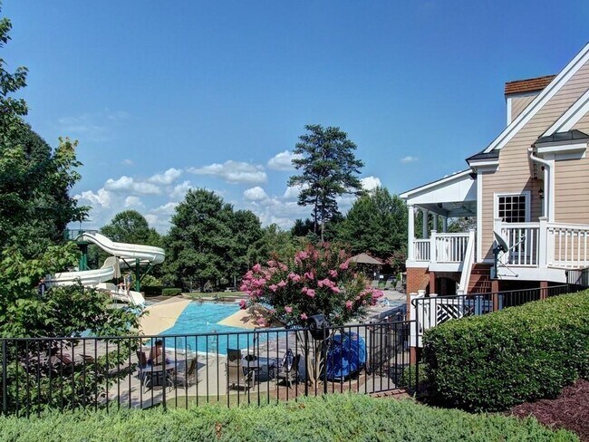 Building Photo - 534 Vinings Estates Dr SE