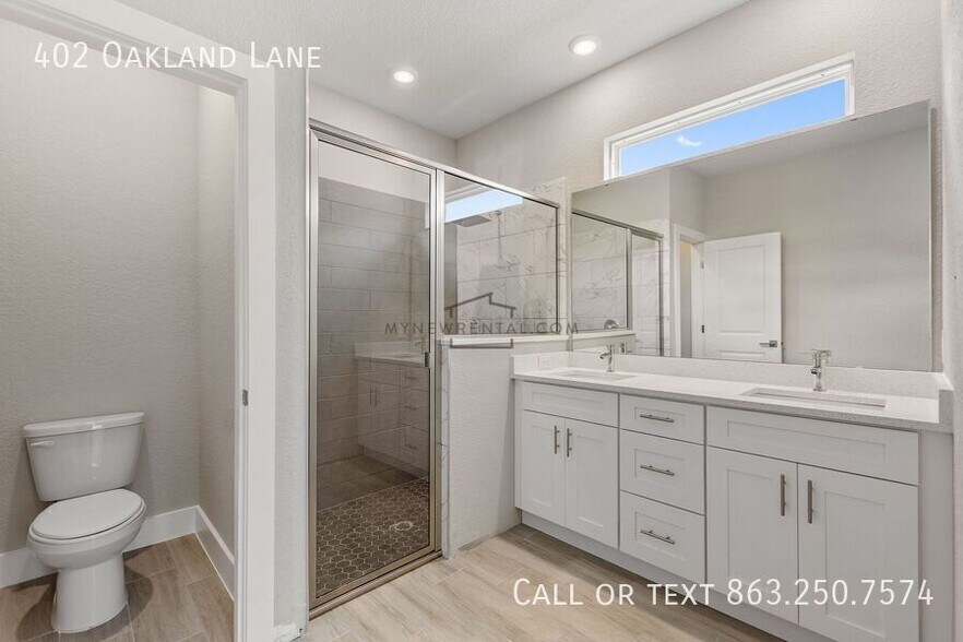 Building Photo - 402 Oakland Ln