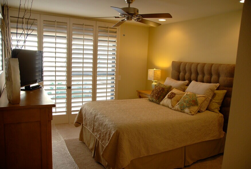 Building Photo - 47975 Joshua Ct