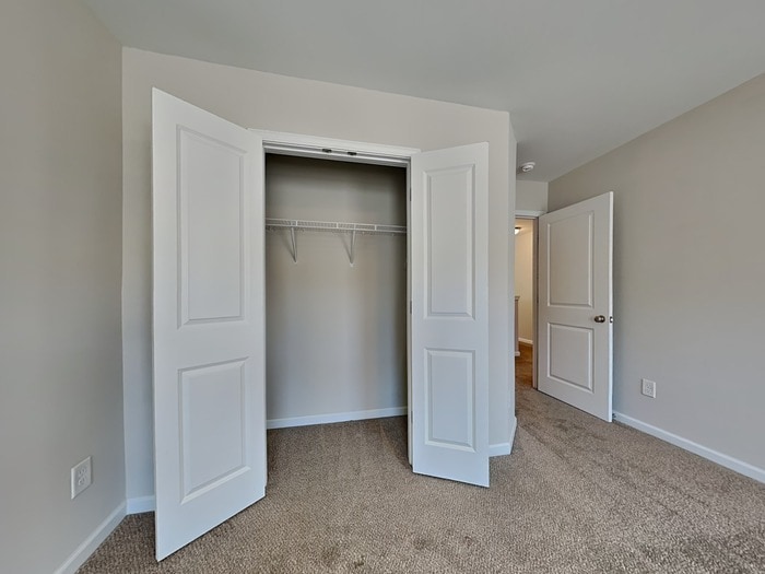 Building Photo - 428 Hawkeye Ct