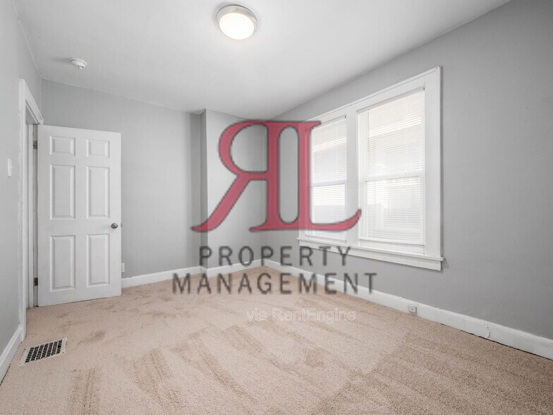 Building Photo - 1113 S 22nd St