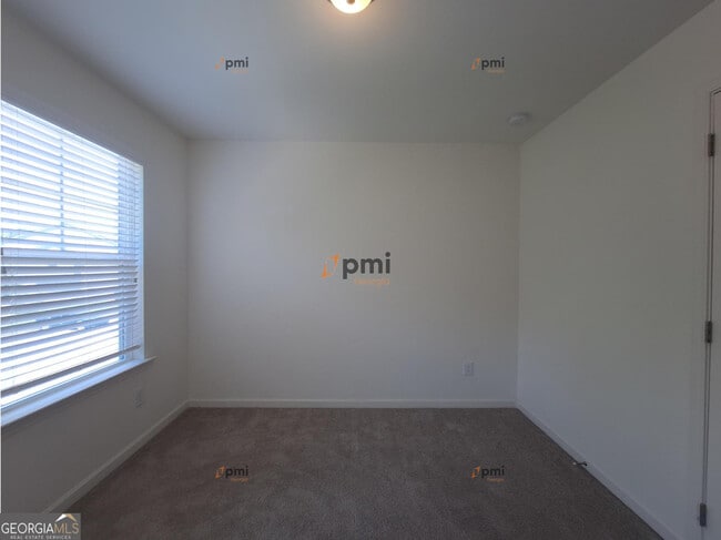 Building Photo - 861 Ambient Way