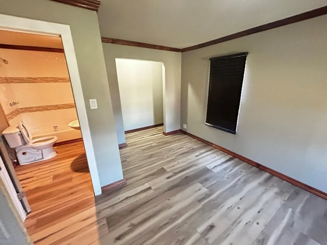 Building Photo - Renovated 3 Bed, 2 Bath Home in Bonham!