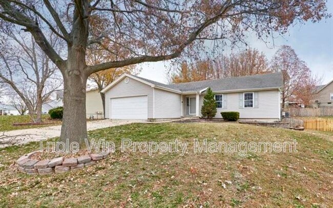 Building Photo - 121 Walnut Hill Dr