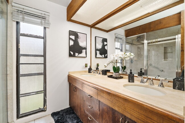 Building Photo - 46-359 Haiku Rd