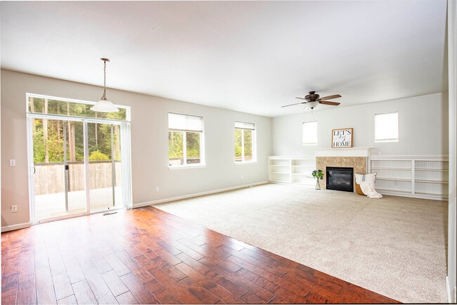 Building Photo - 23502 77th Ave E