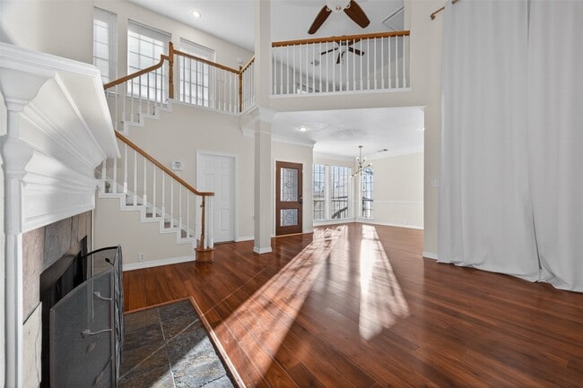 Building Photo - 12912 Kingsbridge Ln