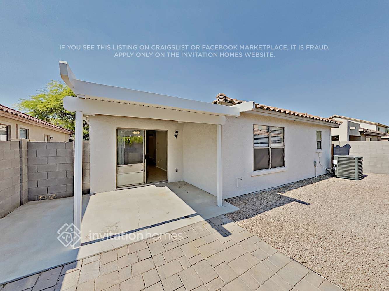 Building Photo - 8858 E Portobello Ave