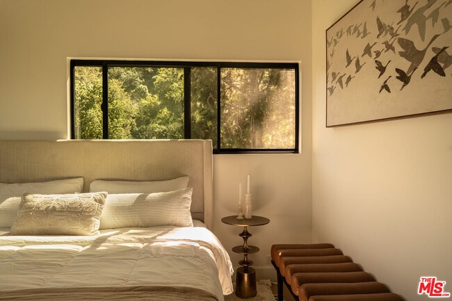 Building Photo - 7802 Torreyson Dr