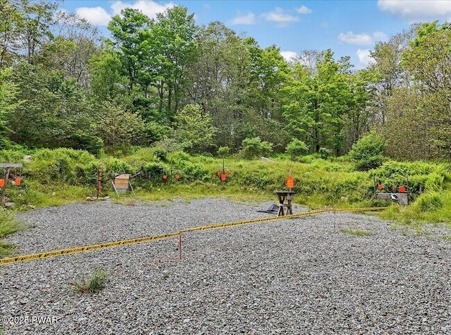 Building Photo - 134 Split Rock Rd