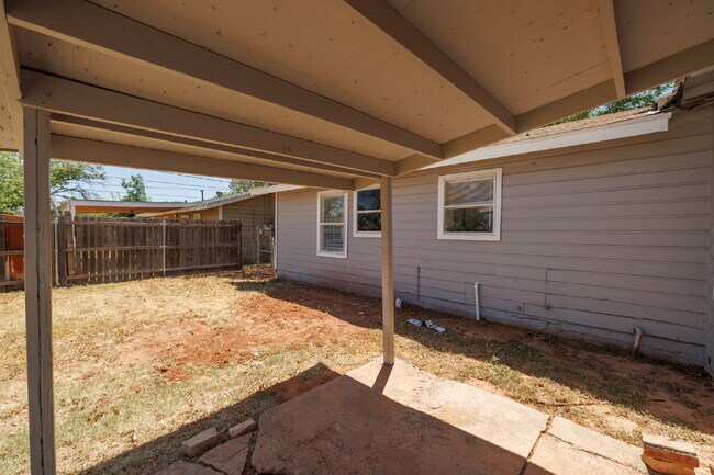 Building Photo - For Lease