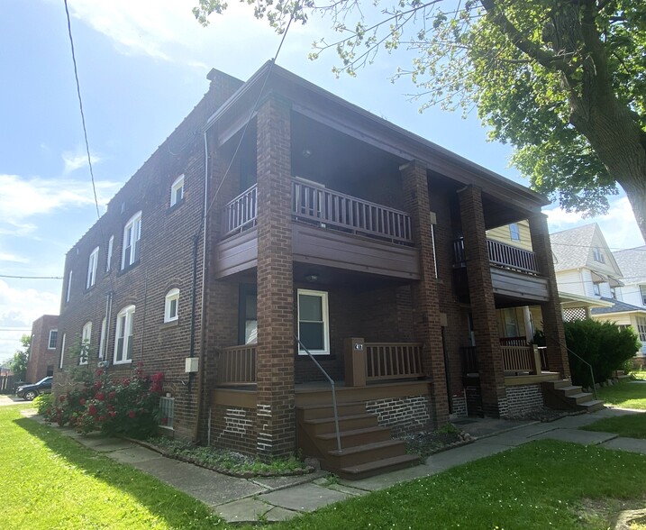 Primary Photo - 1497 Coutant Ave
