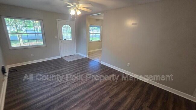 Building Photo - 1636 Terry Rd