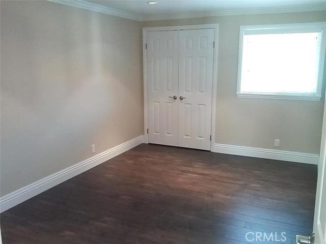 Building Photo - 608 Amber Dr