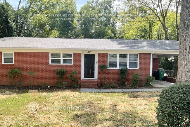 Building Photo - 1318 Lomax Ave