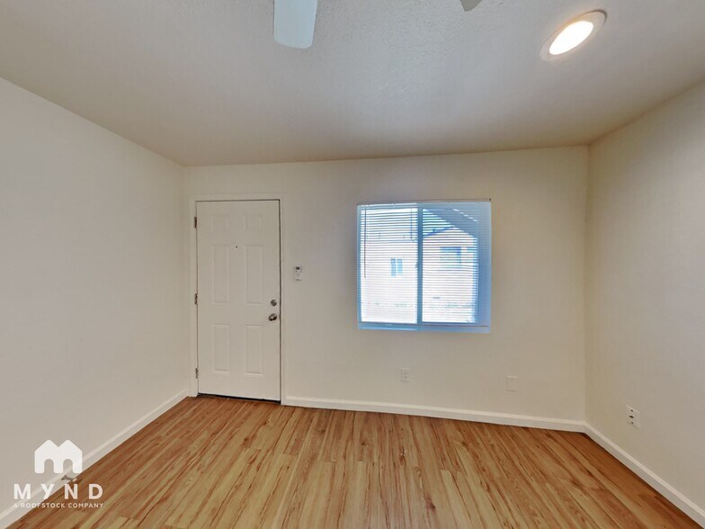 Building Photo - 5631 53rd St