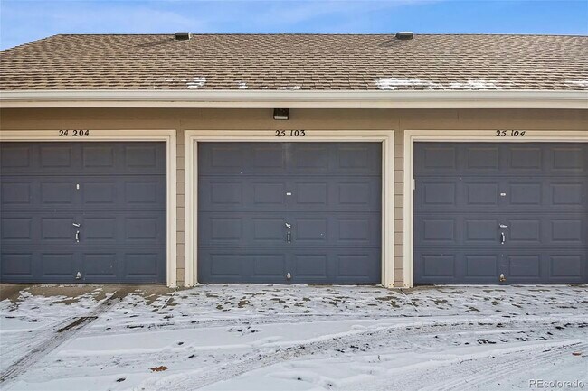Building Photo - 9434 Ashbury Cir
