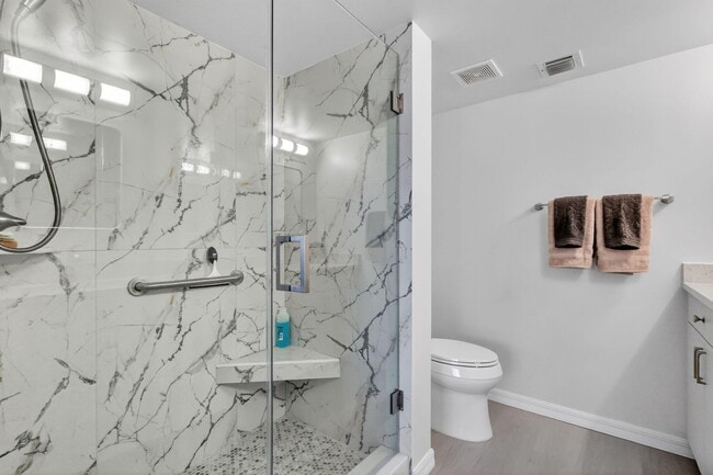 Building Photo - 12547 Imperial Isle Dr