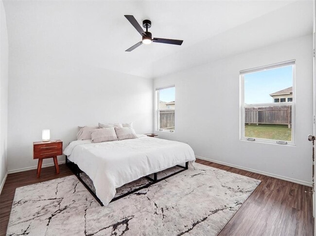 Building Photo - 21412 Wilmiller Ln