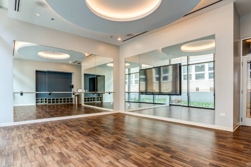 Building Photo - 2133 S Wabash Ave