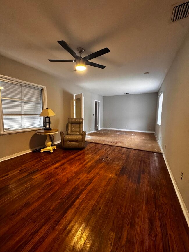 Building Photo - 1609 N K St