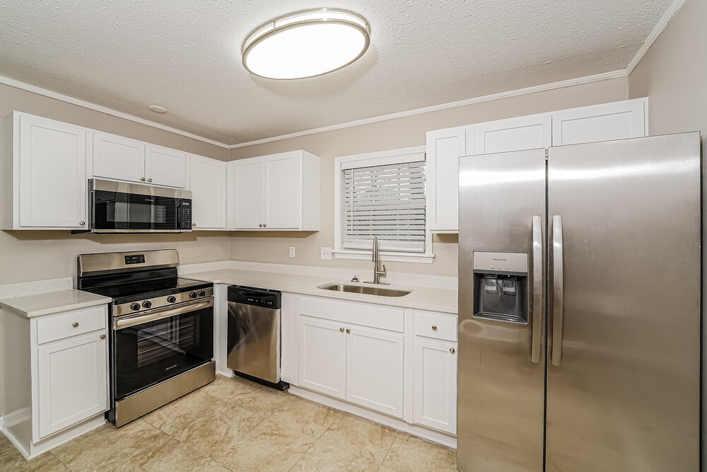 Building Photo - 1132 Corvair Cir