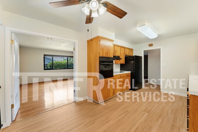 Building Photo - 7304 Idle Wild Way