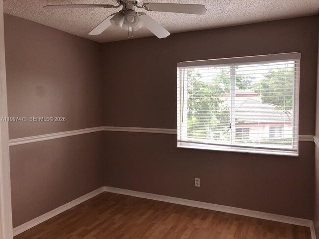 Building Photo - 571 208th Cir