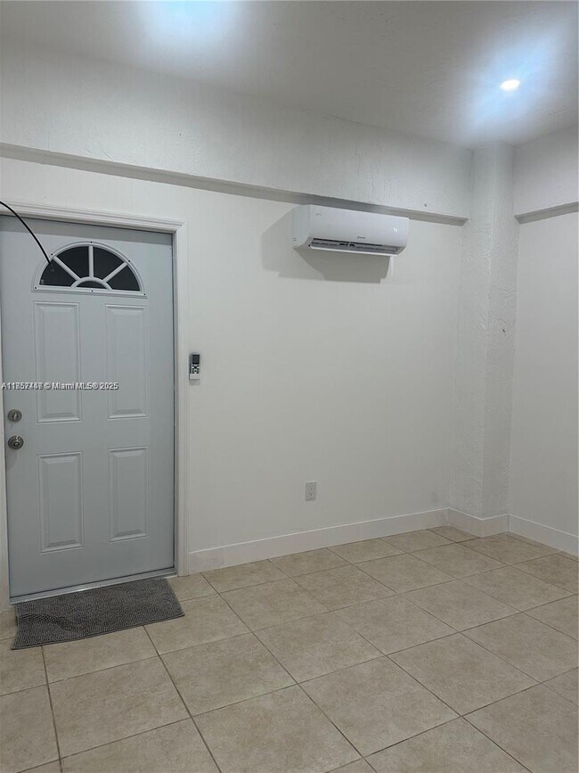 Building Photo - 16460 SW 280th St